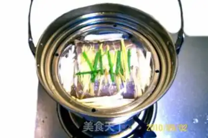 Make Steamed eel with onion, ginger, rice straw, rice straw, fragrant with fragrant aroma step 11