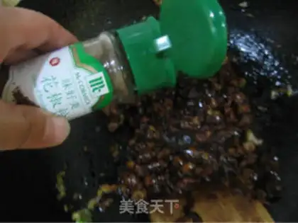 Make Sauce pork bun step 12