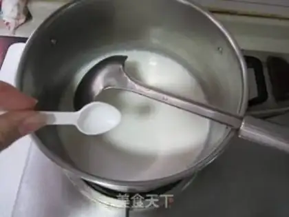 Make milk egg mash step 2