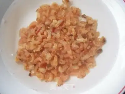 Make Pan-fried pork buns with mountain clover and haw step 3