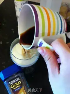Make Low-fat iced coffee step 3