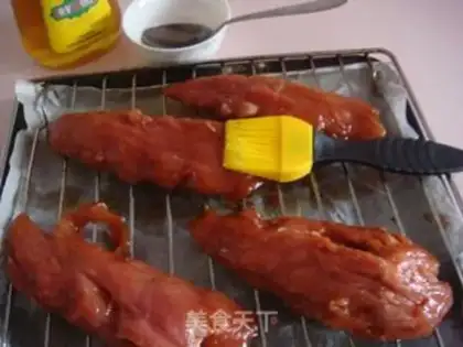 Make Barbecue pork with honey sauce step 7