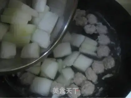 Make Winter melon meatball soup step 6