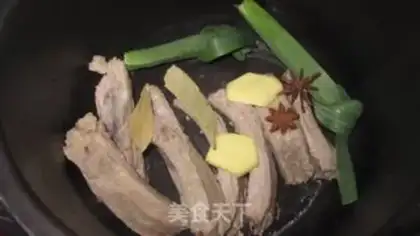 Make Ribs and potato miso soup step 2