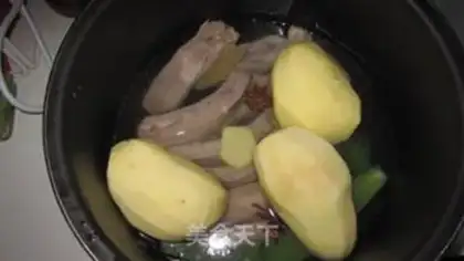 Make Ribs and potato miso soup step 3