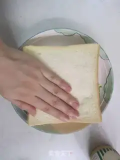 Make Egg and ham sandwich step 16
