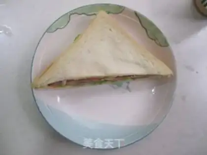 Make Egg and ham sandwich step 17