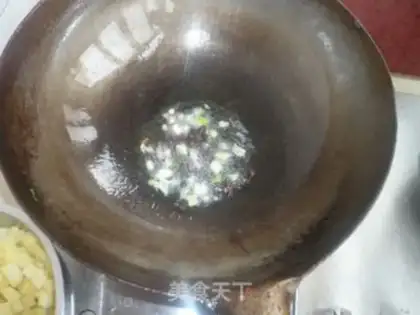 Make Sauce three dices step 4
