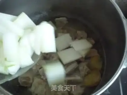 Make Winter melon pork ribs soup step 5