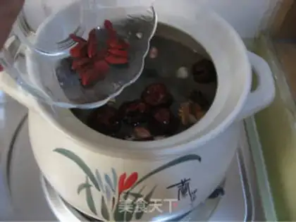 Make eight-treasure porridge step 10