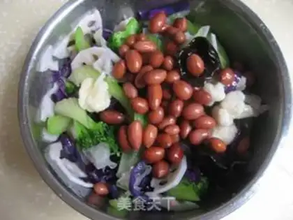 Make cold mixed vegetarian assorted step 3