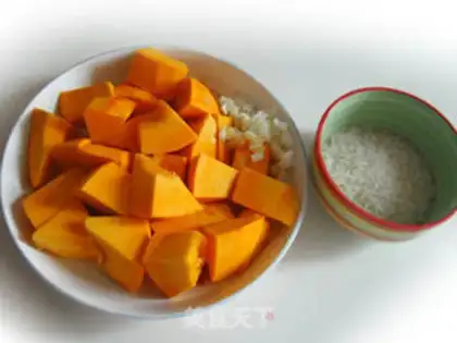 Make Pumpkin thick rice step 1