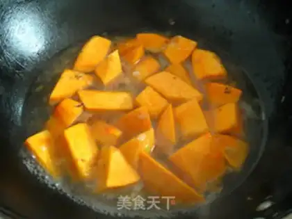 Make Pumpkin thick rice step 3