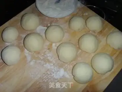 Make Jiannao steamed bun step 4