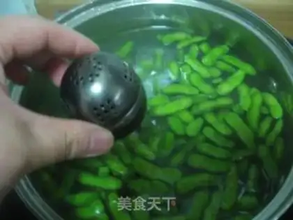 Make Spiced edamame step 8