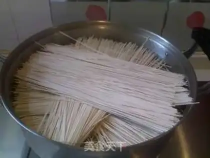 Make noodles step 1