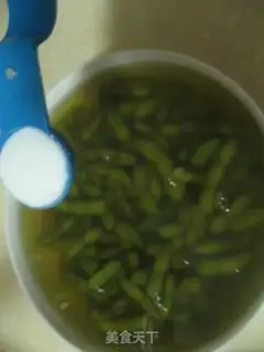 Make Spiced edamame step 10