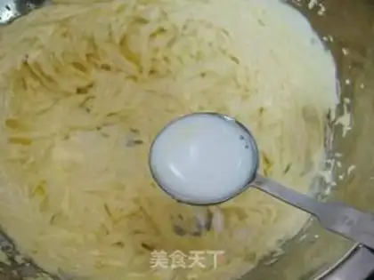 Make coconut balls step 5