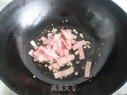 Make Bacon Butterfly Noodles step 7