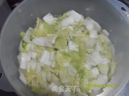Make spicy cabbage step 2