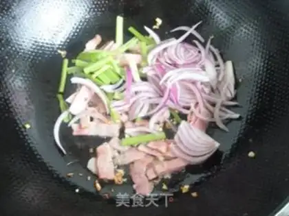 Make Bacon Butterfly Noodles step 8