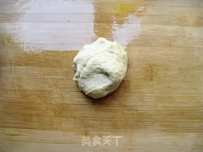 Make strawberry jam layer pie step 5