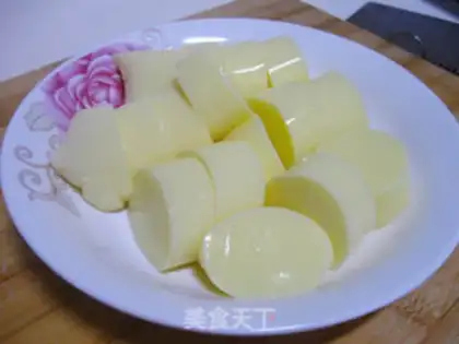Make Japanese tofu in tomato sauce step 1