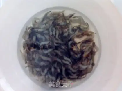 Make stir-fried river shrimp step 3