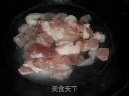 Make Roasted pork with sweet flour sauce step 0