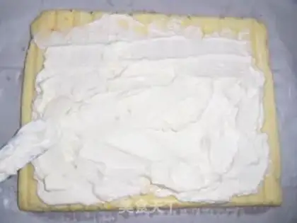 Make Carnation cake roll step 16