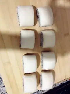 Make Black sesame two-color steamed buns step 21