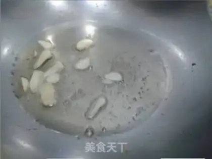 Make stir-fried tofu with kimchi sauce step 2