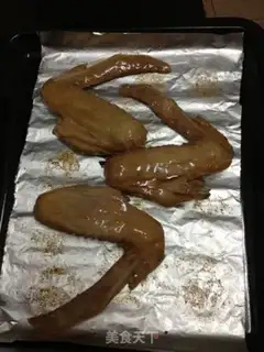 Make Garlic roasted chicken wings step 4
