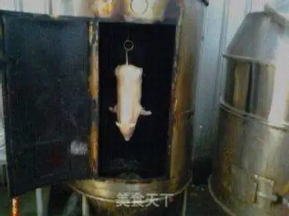 Make roast suckling pig step 8
