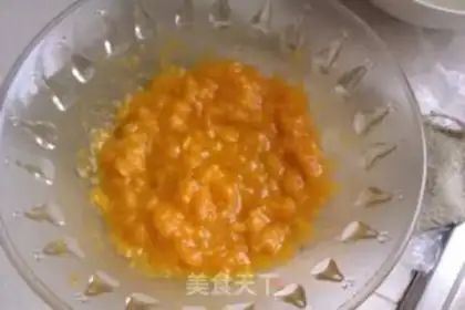 Make mango pudding step 1