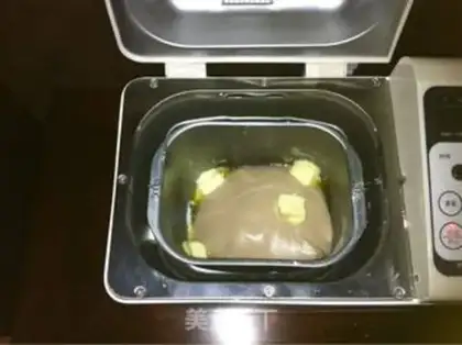 Make Eggs, milk, bread step 3