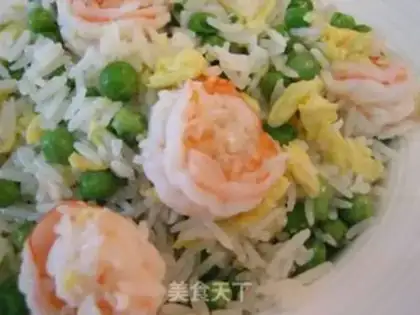 Make Fried rice with shrimp balls and eggs step 12