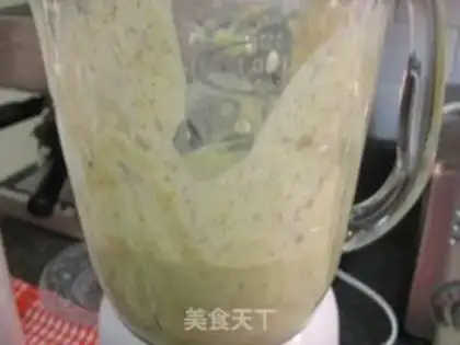 Make milkshake step 2