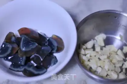 Make Serve with amaranth in soup step 1