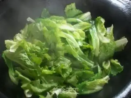 Make Garlic lettuce step 2
