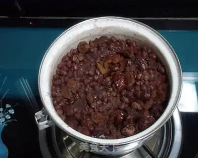 Make Jujube-scented red bean paste step 5