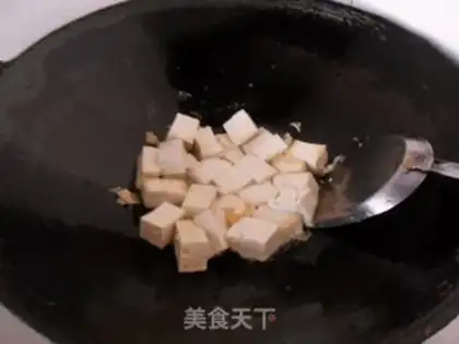Make Stewed tofu with shrimp step 3