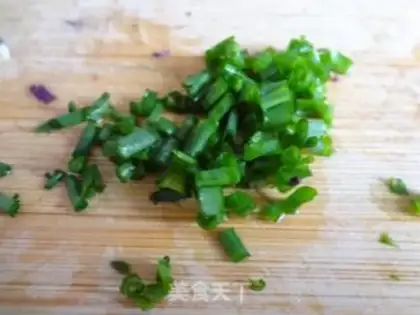 Make Purple cabbage omelet step 1