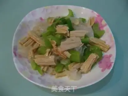 Make Celery, tofu, bamboo, mixed with tremella step 5