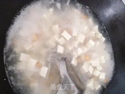 Make Scallop and tofu soup step 3