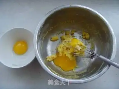 Make Caramel apple flip cake step 8