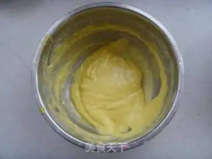 Make Caramel apple flip cake step 9