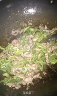 Make Beef tenderloin with green pepper step 3