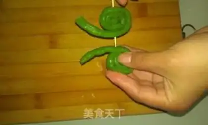 Make Butterfly cowpea step 5