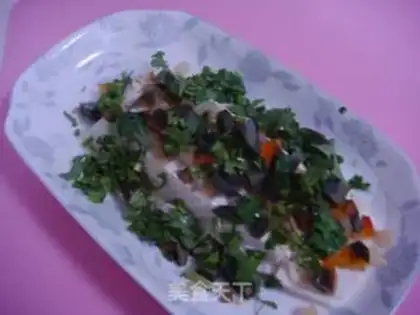 Make Cold mixed preserved egg tofu step 2